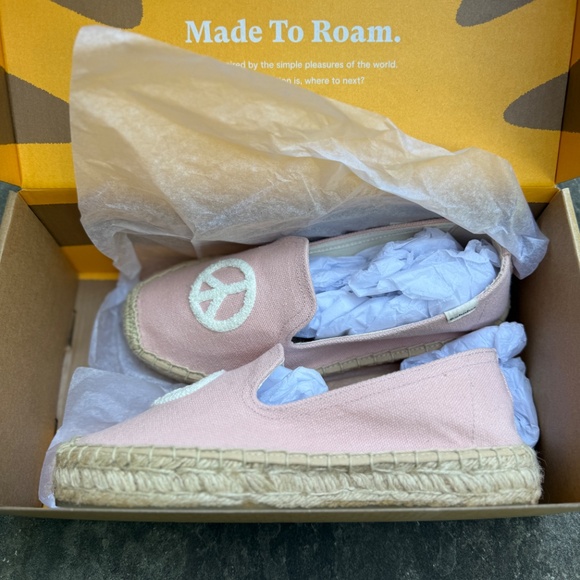 Soludos Smoking Slipper - Picture 3 of 6